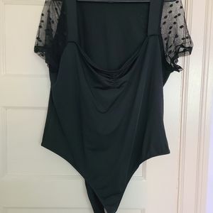 4/$20 3XL black bodysuit with lace sleeves